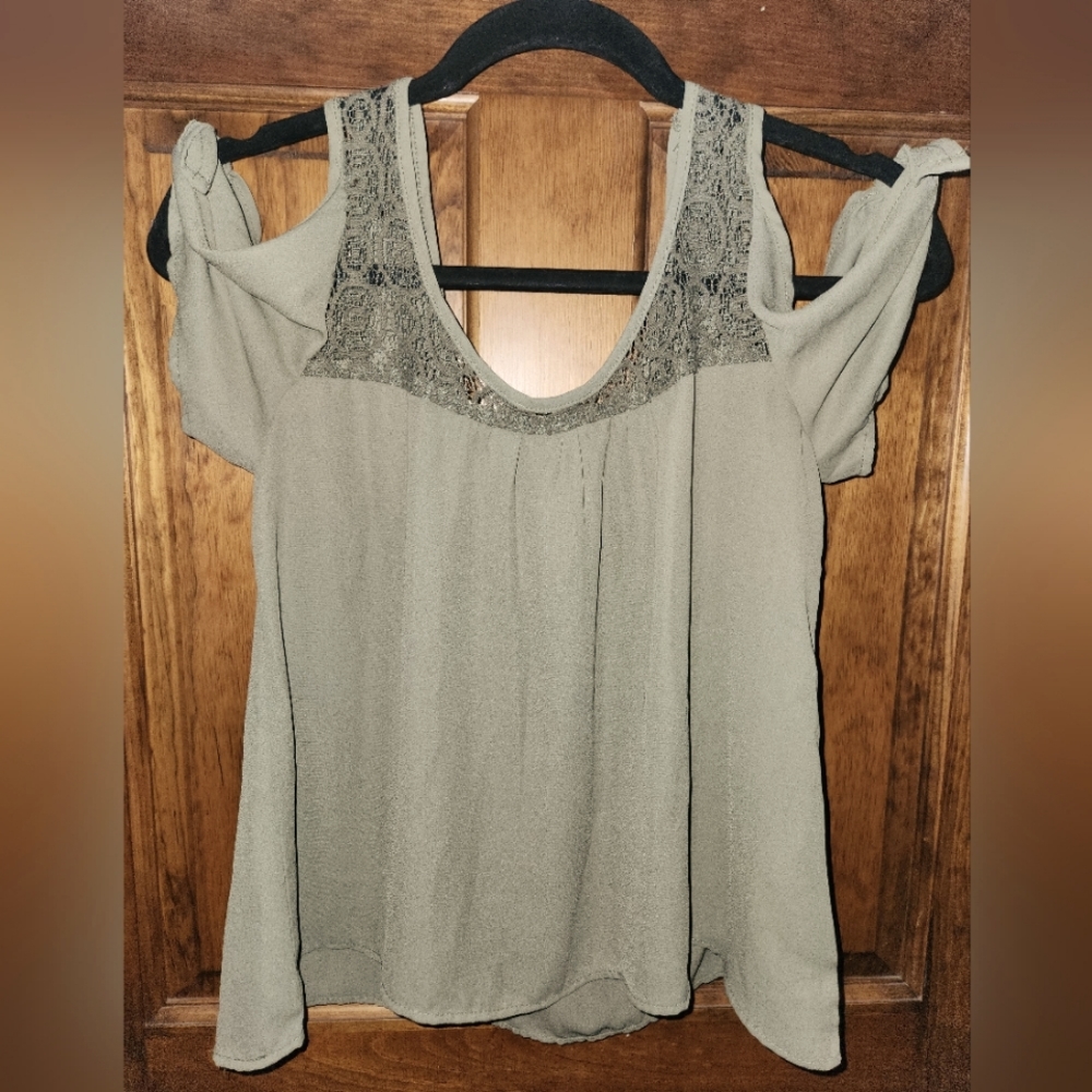 Self Esteem top blouse sleeveless off the shoulder olive green medium